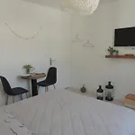 Le 